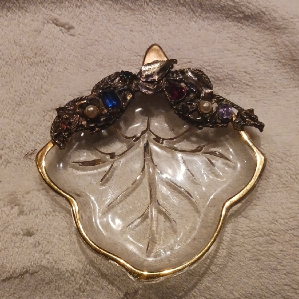 Unique Vintage Gold and Clear Leaf Jewelry Holder